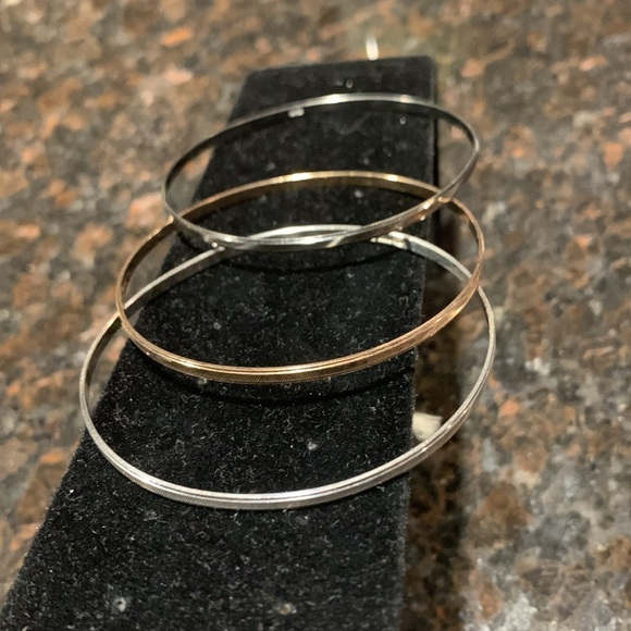 Three Vicenza Sterling Silver set of 3 textured bangle bracelets-Preowned - Picture 2 of 3